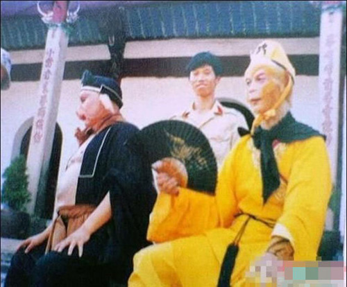 Chuyen chua biet ve Tay du ky 1986