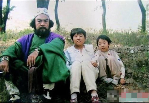 Chuyen chua biet ve Tay du ky 1986