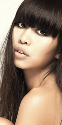 Nhung ban sao nu sinh giong sao Viet gay bat ngo