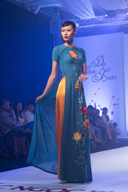 Mai Giang Next top model duyen dang trong Da khuc xuan