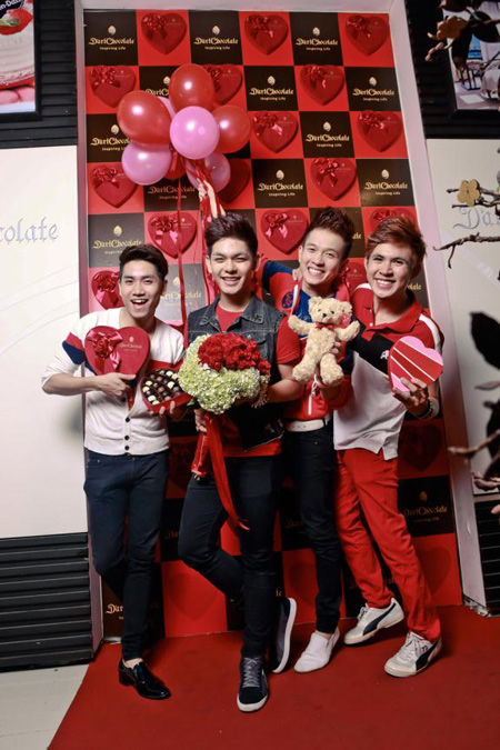 Qua Valentine som danh cho fan tu V.Music