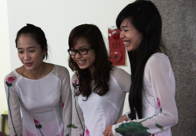 Nụ cười rạng rỡ của nữ sinh viên tự hào được học tập trong môi trường sư phạm. Ảnh: gdtd.vn