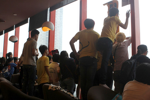 Ho boi Ha Noi nao loan vi T-ara