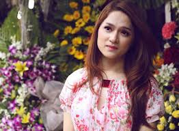 Sao bật mí Sao Việt kể chuyện tình yêu trước khi chuyển giới