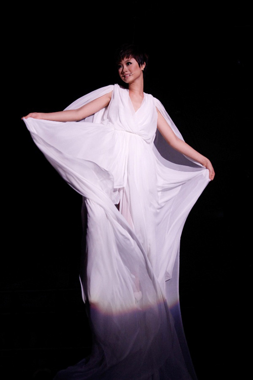 Nhung man trinh dien khien khan gia thot tim