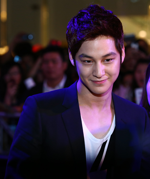 Kim Bum va an tuong dep trong long fan Viet