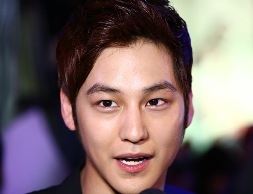 Kim Bum va an tuong dep trong long fan Viet