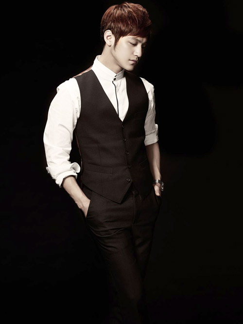 Kim Bum dien trai trong shoot anh tang rieng cho fan Viet