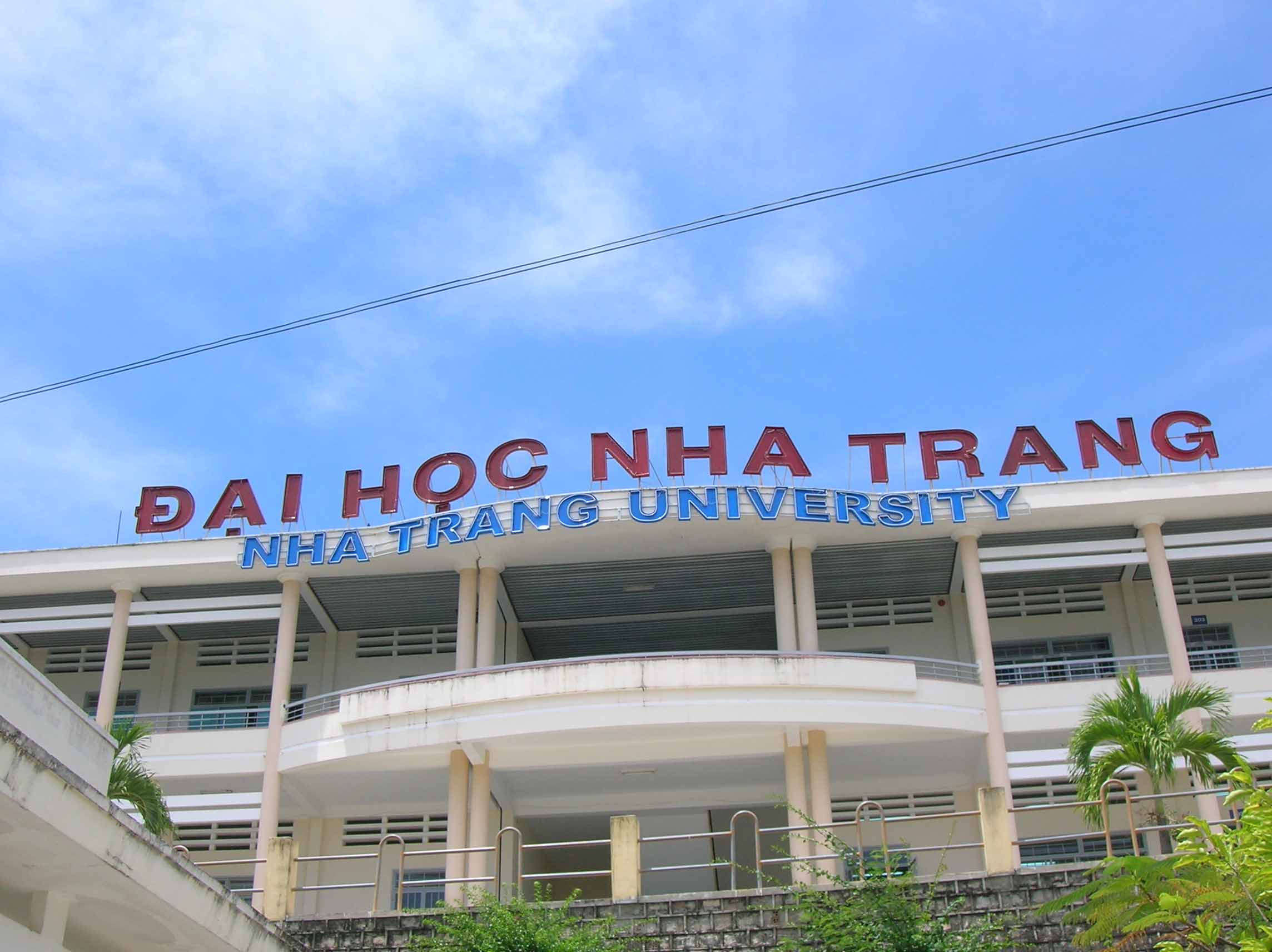 Ty le choi Dai Hoc Nha Trang nam 2014
