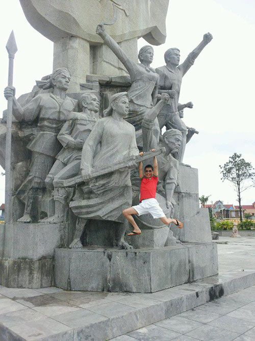 Nhung hanh dong thieu hieu biet bi \