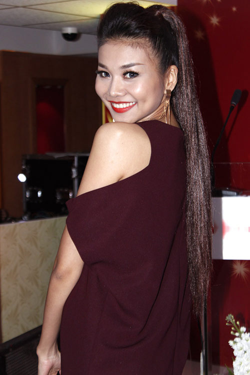 Cach giu hinh anh dep cua 5 my nu trong showbiz Viet