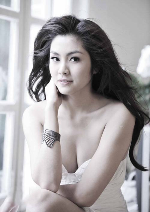Cach giu hinh anh dep cua 5 my nu trong showbiz Viet