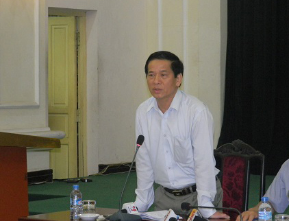 Ông Phạm Ngọc Trúc - phó Chánh thanh tra (Bộ GD-ĐT) giải đáp các vấn 