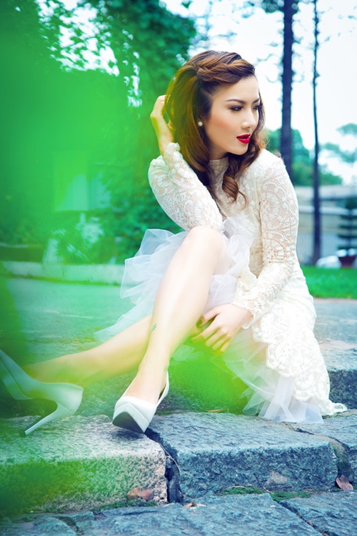 Trinh Thang Binh - Yen Nhi chia tay trong nuoi tiec