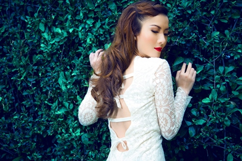 Trinh Thang Binh - Yen Nhi chia tay trong nuoi tiec