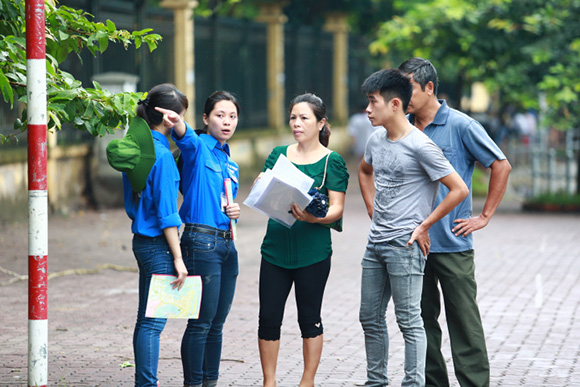 Sáng nay thí sinh làm thủ tục thi ĐH đợt 1