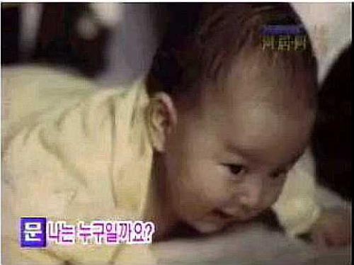 Ngam loat anh hoi nho cuc dang yeu cua Bae Yong Joon