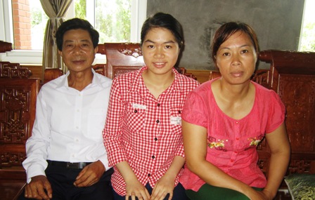 Gia đình Thùy Dương rất tự hào khi Dương đỗ thủ khoa ĐH Y Thái Bình.