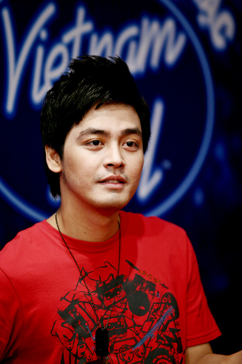 Phan Anh nhan loi lam MC Vietnam Idol 2013