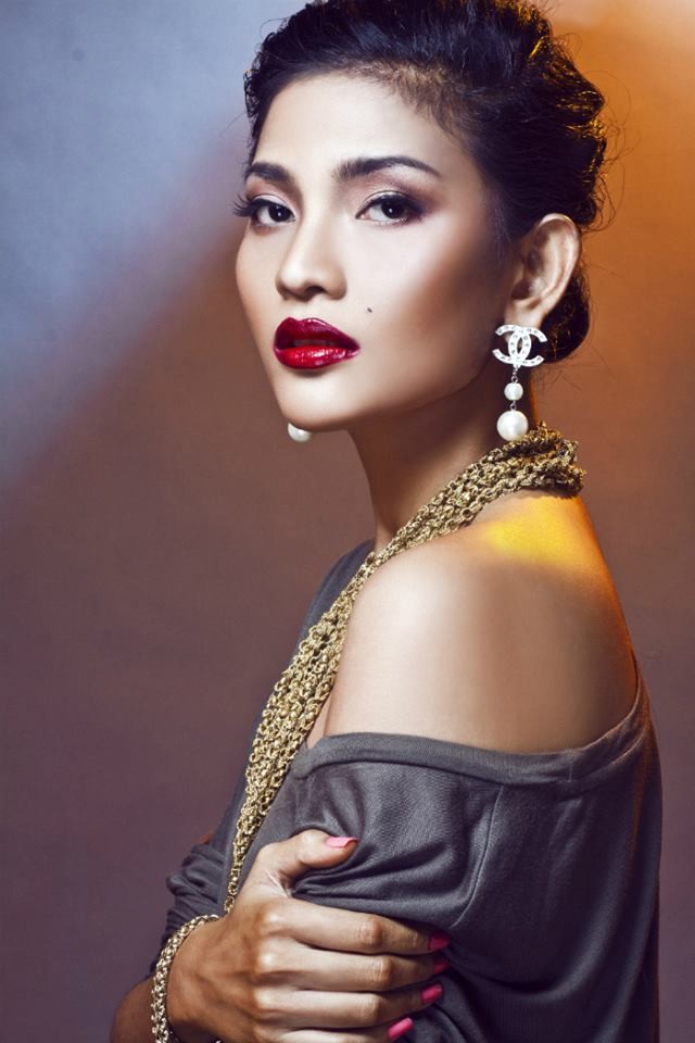 Tham du Miss Universe, Truong Thi May nhan duoc rat nhieu loi khen