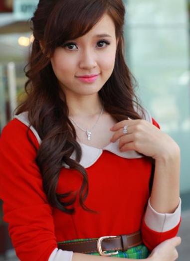Phia sau nguoi dep la cac dai gia