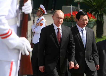 Tổng thống Nga Putin và Bộ trưởng Bộ Công thương Vũ Huy Hoàng.