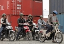 Phim tết 2014: Hoài Linh làm xe ôm 