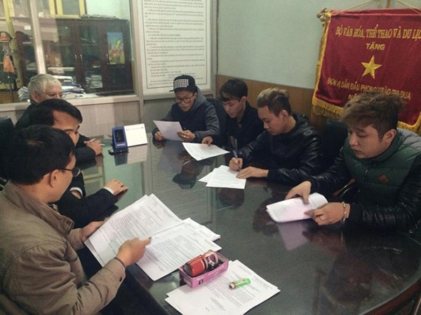 Mr.T va Yanbi hat tuc bi phat 10 trieu dong