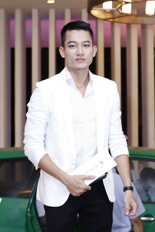 Vo Dan Truong noi bat di du su kien