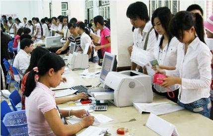 Nhung truong dai hoc tang hoc phi nam 2014 - 2015