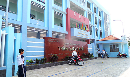 Trường THCS Trần Quang Khải, nơi em Phú theo học