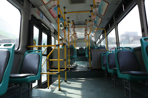 Khai trương tuyến buýt đầu tiên dùng vé điện tử