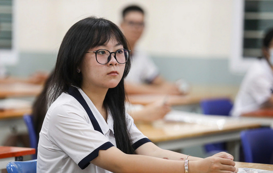 Bo Giao duc: De thi tot nghiep THPT khong vuot chuong trinh