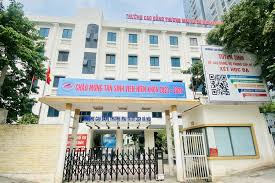 Trường Cao Đẳng Thương Mại Và Du Lịch Hà Nội