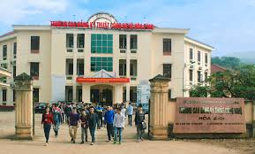 Trường Cao đẳng Kỹ thuật Công nghệ Hòa Bình