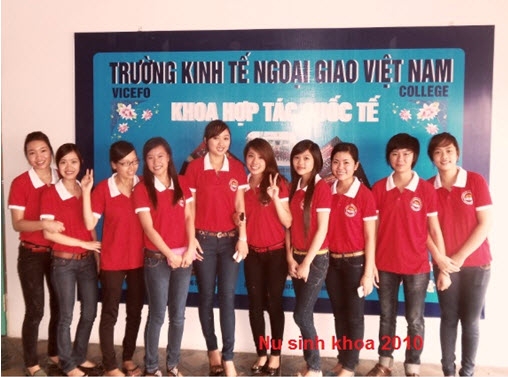 Truong Kinh te Ngoai giao Viet Nam xet tuyen thang nam hoc 2013 - 2014